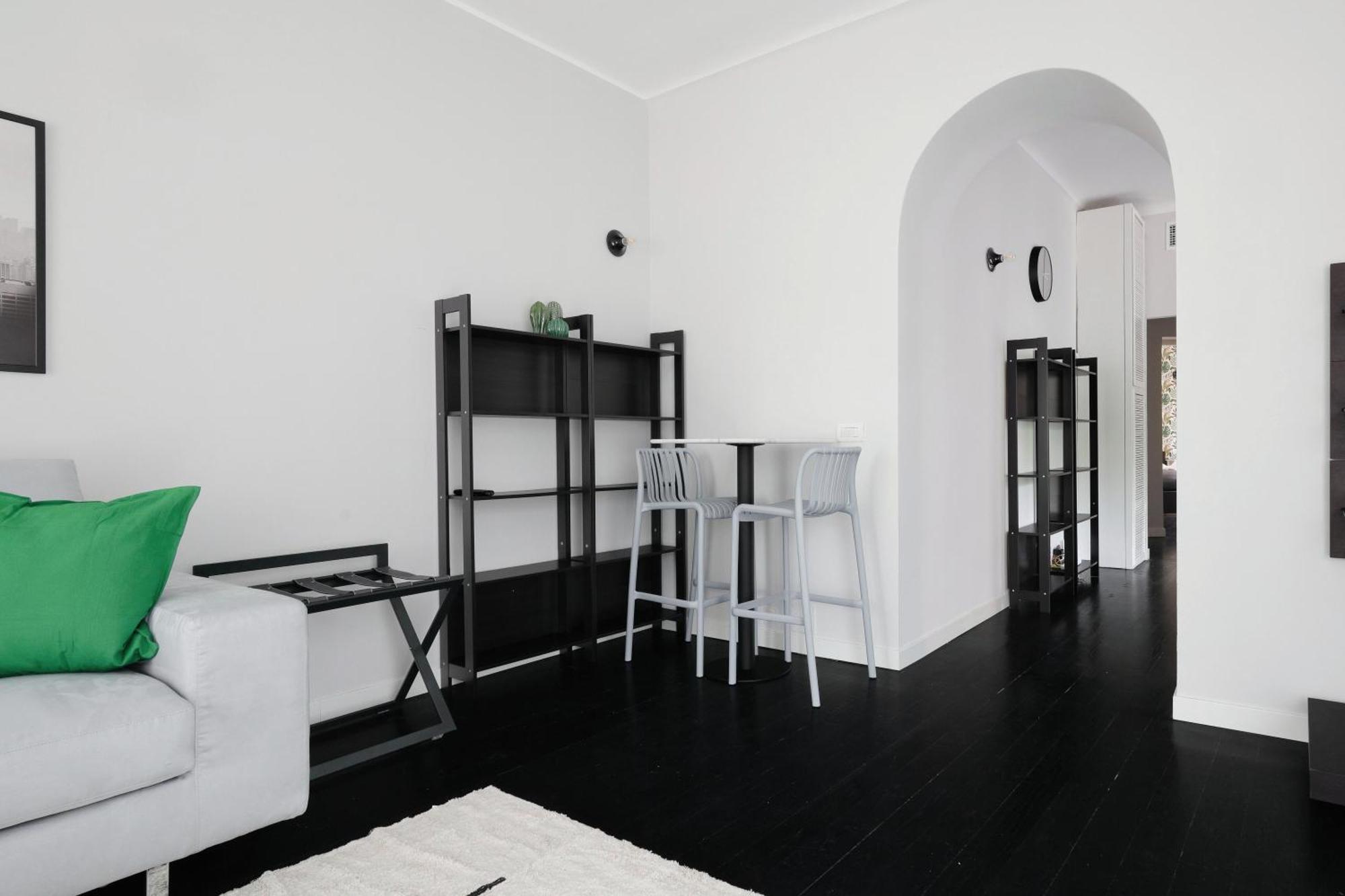 Stylish And Spacious Flat - Porta Venezia * Milan
